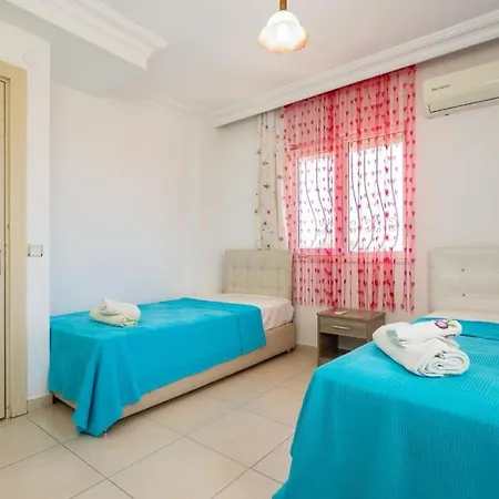 Dazzling With Private Pool In Antalya 베렉